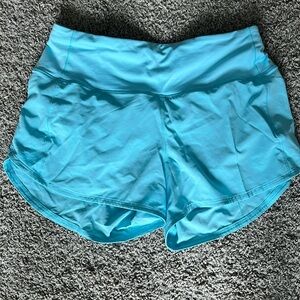 Women - Lululemon Speed Up HR 2.5” shorts - light blue